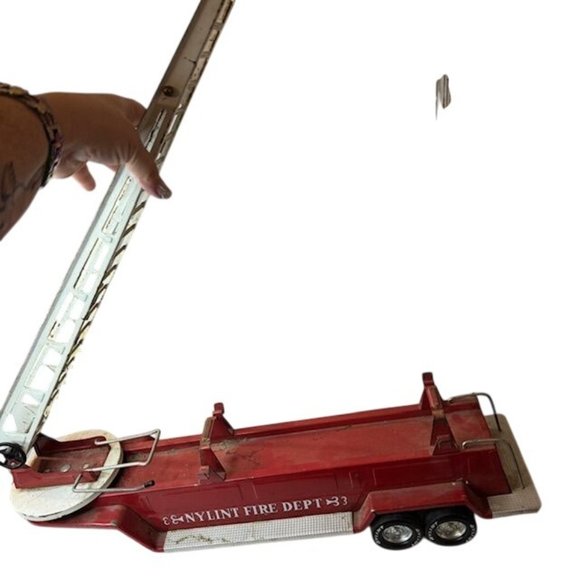 Vintage Nylint Fire Dept. #3 Red Metal Ladder Truck Collectible Toy - Picture 5 of 11